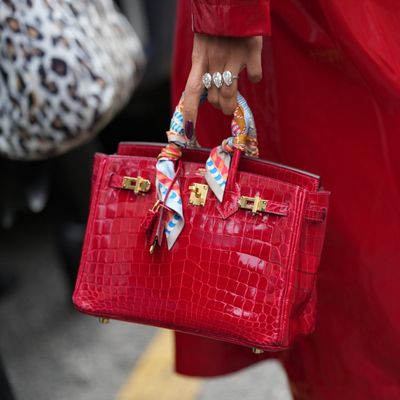 Dark Cherry Red Nails Are Fall's Most Expensive Looking Manicure