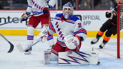 Rangers Make Igor Shesterkin NHL's Highest-Paid Goalie With Eight-Year Extension