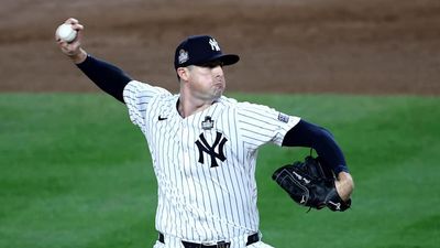 Mets Agree to Sign Former Yankees Closer Clay Holmes to Three-Year Contract