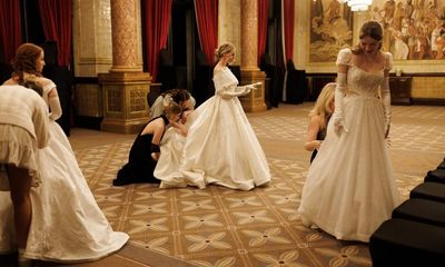 Party like it’s 1899: the young, wealthy women still attending debutante balls