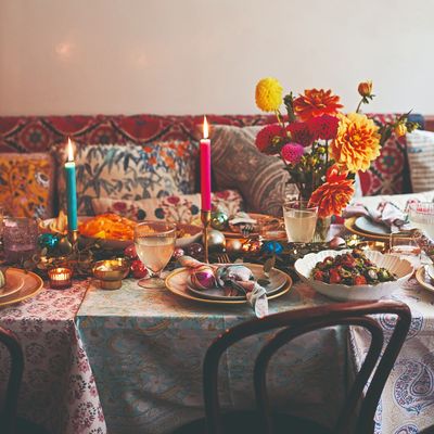 How to host a ‘friendsmas’ dinner – 9 ways to create a memorable evening for your chosen family to mark the festive season