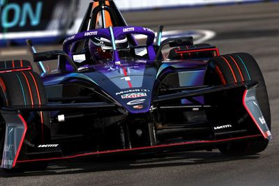 Sao Paulo E-Prix: Reigning champion Wehrlein pips Rowland to pole, Jaguar struggles