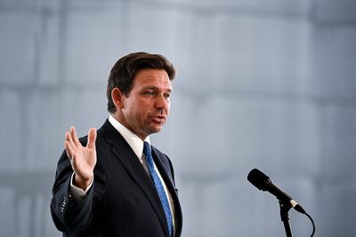 DeSantis needing Trump is "embarrassing"