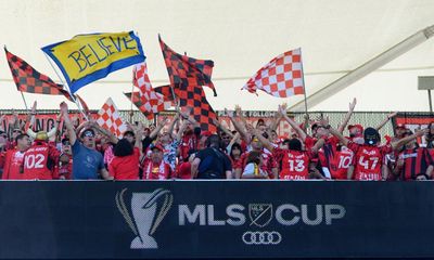 LA Galaxy 2-1 New York Red Bulls: MLS Cup final – as it happened