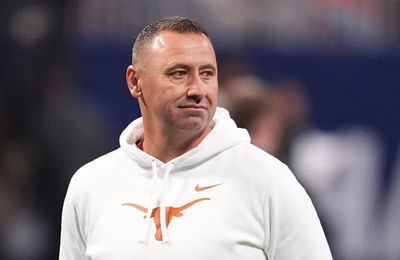 Steve Sarkisian ripped SEC title game refs in an extremely brief halftime interview