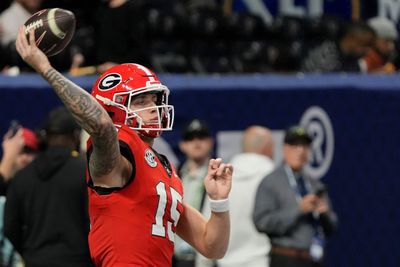 Georgia QB Carson Beck leaves SEC Championship with injury