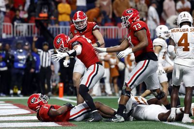 Watch Georgia radio calls Trevor Etienne’s SEC championship-winning TD