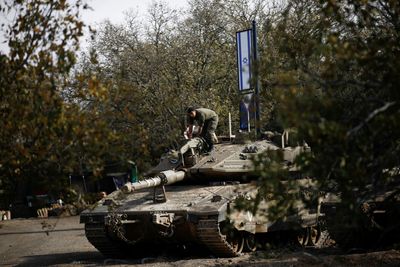 Israel grabs land in Syria’s Golan Heights, warns villagers to stay home