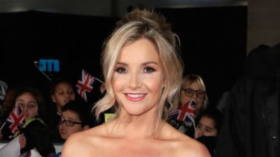 Helen Skelton’s high-street shearling jacket and khaki boots blend make the cosiest winter outfit