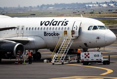 Volaris Passenger Attempts to Hijack Mexico Domestic Flight and Redirect It to the U.S.