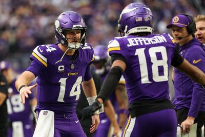 Sam Darnold throws five TD passes as Vikings thrash Falcons