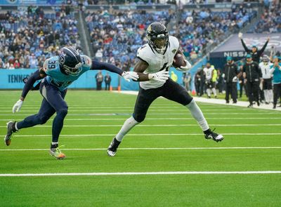 Jaguars snap five-game losing streak, beat Titans 10-6