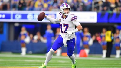 Josh Allen's Ridiculous Flop vs. Rams Doesn't Earn a Flag