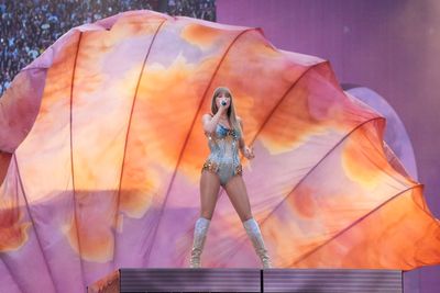 Taylor Swift hails 'unparalleled' support from fans as she finishes world-record Eras Tour in Vancouver