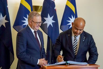 Nauru agrees to give Australia a veto right over a range of pacts with third nations including China