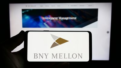 How Is Bank of New York Mellon's Stock Performance Compared to Other Banking Stocks?