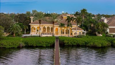 Red Sox's Tim Wakefield's home is the pinnacle of luxury, waterfront living – the Floridan jewel is on the market for $3.3 million