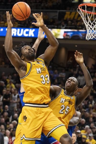 Missouri Upsets No. 1 Kansas With Strong Defensive Performance