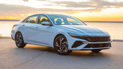 The 2025 Hyundai Elantra Hybrid Under-Promises and Over-Delivers: Review