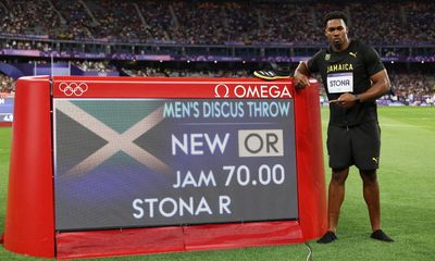 Olympic champion Roje Stona leaves discus to attempt NFL career