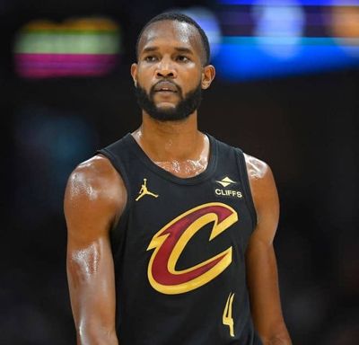 Cavaliers' Evan Mobley Suffers Minor Ankle Sprain Against Heat