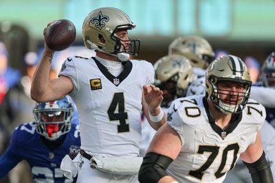 Will Derek Carr play this week? Injury updates for Saints QB