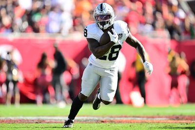 Raiders Week 14 snap counts vs Buccaneers: Another career high for RB Sincere McCormick