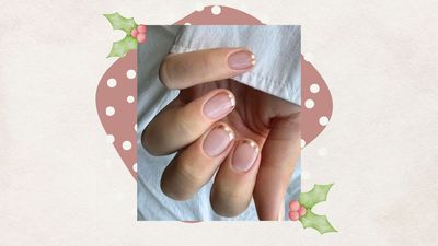These 12 nude Christmas manicures are as luxurious and festive as a glass of fine champagne
