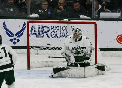 MSU Hockey drops in USCHO.com rankings after weekend split