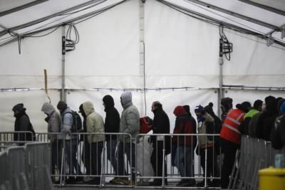 European Countries Suspend Syrian Asylum Decisions Amid Uncertainty