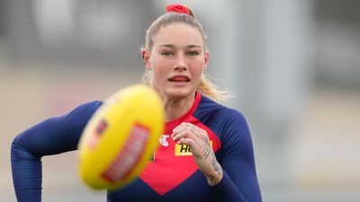 Hawks mull over Harris trade as Demons offer extension