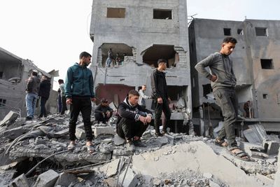 At least 13 Palestinians killed in Israeli attacks on Gaza