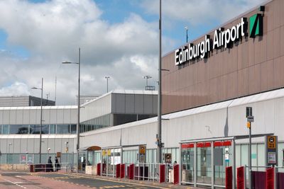 Edinburgh Airport Christmas flights threatened as strike announced over pay row