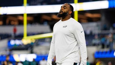 Eagles’ Brandon Graham Apologizes for His Comments on A.J. Brown, Jalen Hurts Feud