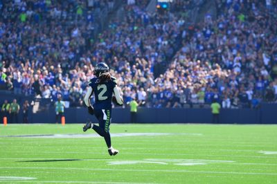 Pro Football Focus’ 3 highest-graded Seahawks vs. Cardinals on defense in Week 14