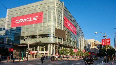 Oracle AI Push Lands Meta As Customer. But Stock Falls On Narrow Earnings Miss.