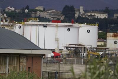 Fatal Explosion At Italian Fuel Depot In Tuscany