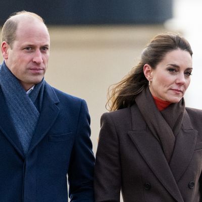 Prince William Is Allegedly Still "Very, Very Angry" About Royal Rift, But Kate Middleton Is Pushing For "Reconciliation"