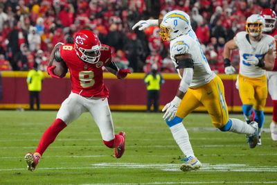 Game Balls: 5 standouts from Chargers’ Week 14 loss to Chiefs