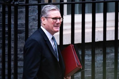 Watch: Starmer faces PMQs as tractors take over Westminster in farmers’ protest