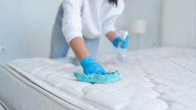 I've written over 25 mattress cleaning articles — These are the best 3 tips I've learnt