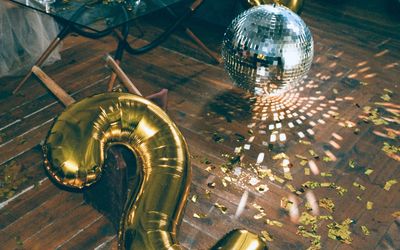 Best New Year's Eve party decorations to ring in 2025 in style