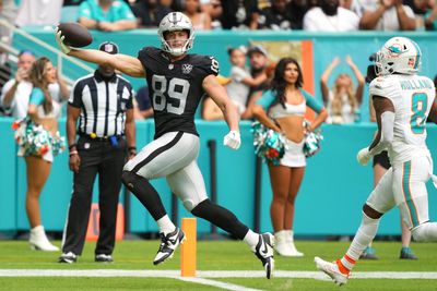 Raiders TE Brock Bowers moving up ranking of favorites for Offensive Rookie of the Year