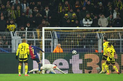 Barcelona edge Champions League thriller against Dortmund to climb to second in table