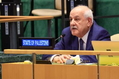 UN General Assembly demands ‘immediate’ ceasefire in Gaza, supports UNRWA