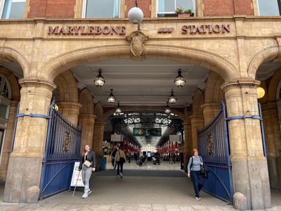 London travel news LIVE: Marylebone trains chaos as signal fault shuts all lines over rush-hour