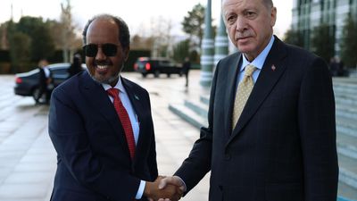 Ethiopia and Somalia reach 'historic' deal to end bitter feud