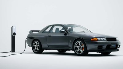 Nissan Made an Electric GT-R R32