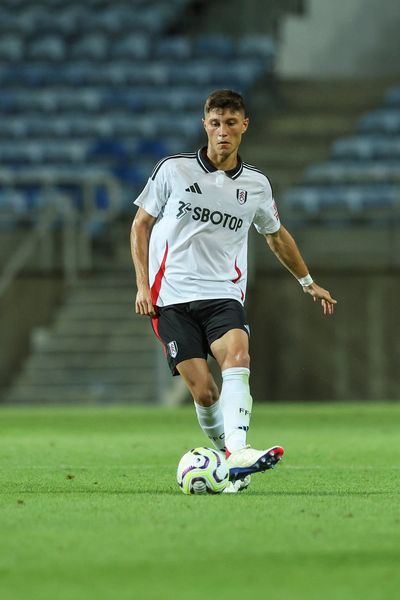 Fulham XI vs Liverpool: Starting lineup, confirmed team news, injury latest for Premier League game today