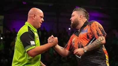 WATCH: Van Gerwen vs Smith In Greatest Leg Of Darts Of All Time